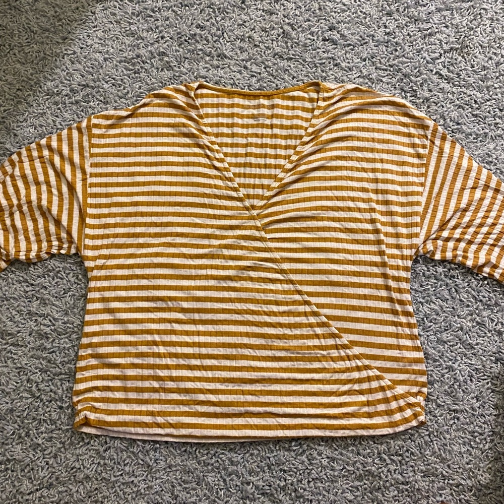 American Eagle Top
